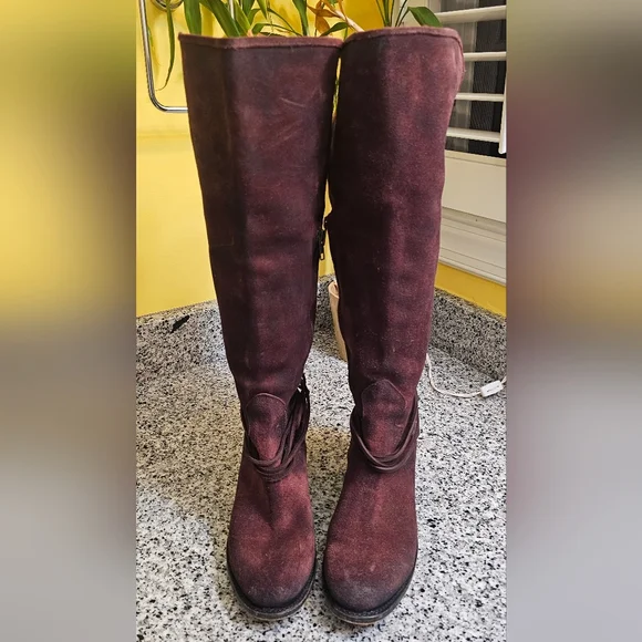 Freebird By Steven Burgundy Coal Size 10 EUC OG - Picture 2 of 6